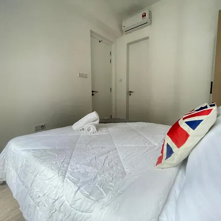 Local Living, Global Comfort 4 Pax Bangsar South Kuala Lumpur Exterior photo