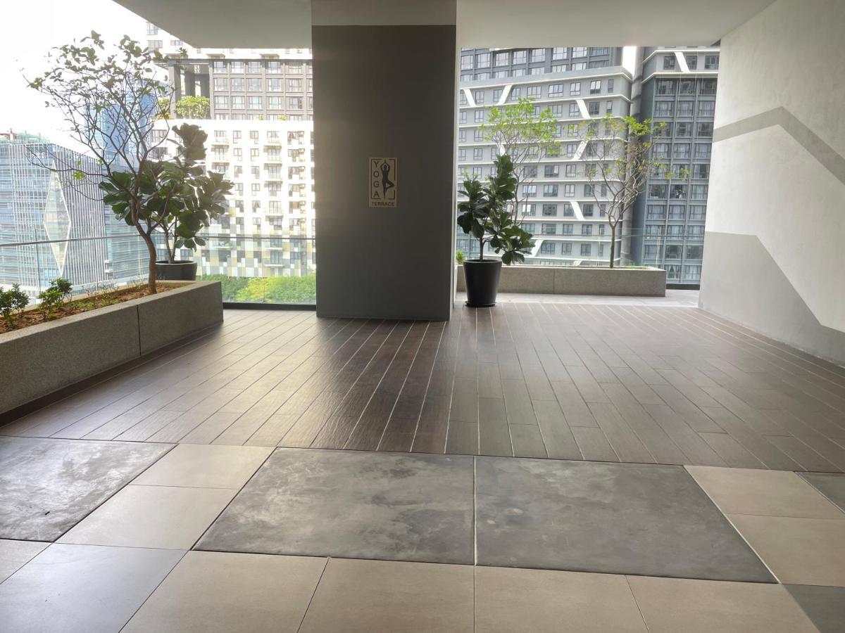 Local Living, Global Comfort 4 Pax Bangsar South Apartment Kuala Lumpur